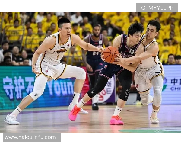 2018年12月21日辽宁队对阵广东队精彩赛事回顾与分析