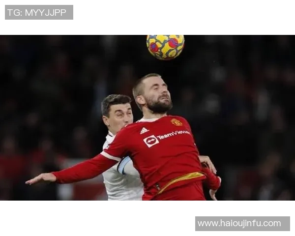 伯恩利与曼联精彩对决录像集锦回顾及精彩瞬间分析